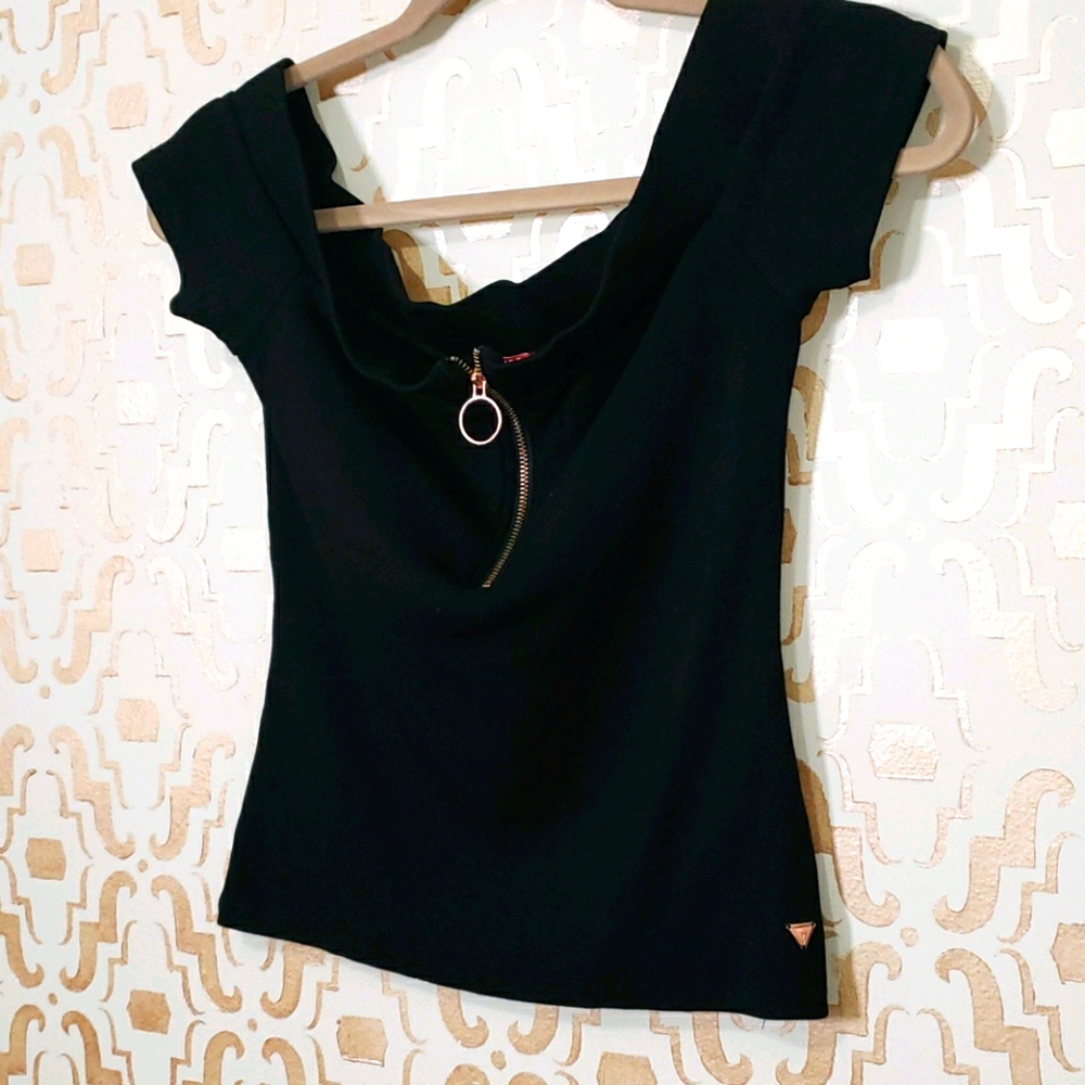 GUESS/ top - Picture 2 of 7